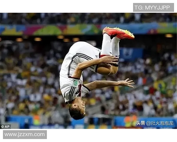 在足球场上用热情迎接的明星球员们的精彩瞬间与故事