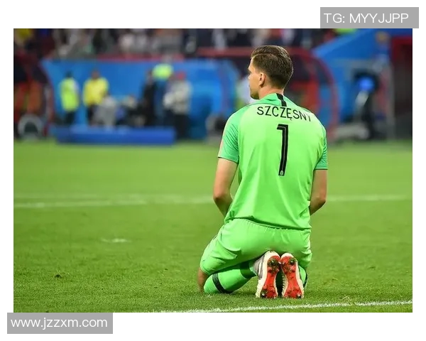 足球明星欧恩戈尔的传奇之路与辉煌成就解析