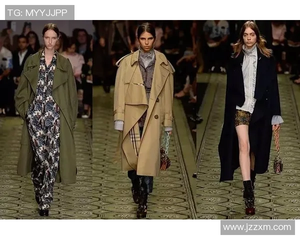 足球明星与棒球帽的完美结合展现运动风格与个性魅力的精彩瞬间