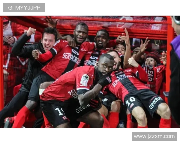 卡昂与甘冈对决前瞻分析双方状态与战术布置全景解读