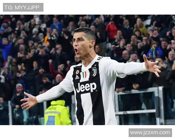 巴西足球明星卡泽博尔的传奇之路与辉煌成就解析